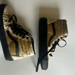 🏆🏆🏆 Vans Suede Shoes